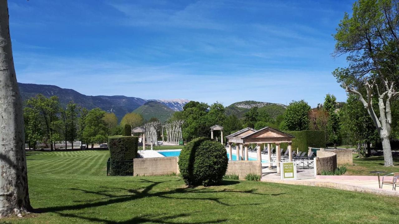 Appartement 7 Château des Gipières Montbrun-les-Bains Exterior foto